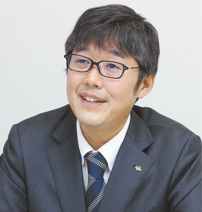 松下氏(写真右)