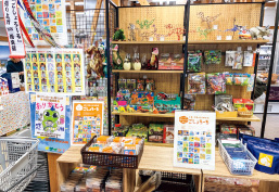 中学生と菓子店、物産館が協働で開発した「ごしょろーる」